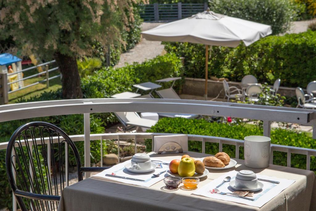 Hotel Adler Gabicce Mare Eksteriør bilde