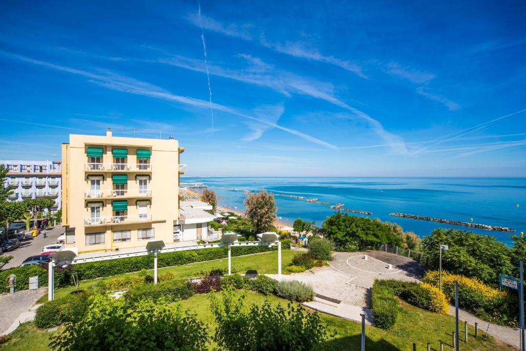 Hotel Adler Gabicce Mare Eksteriør bilde